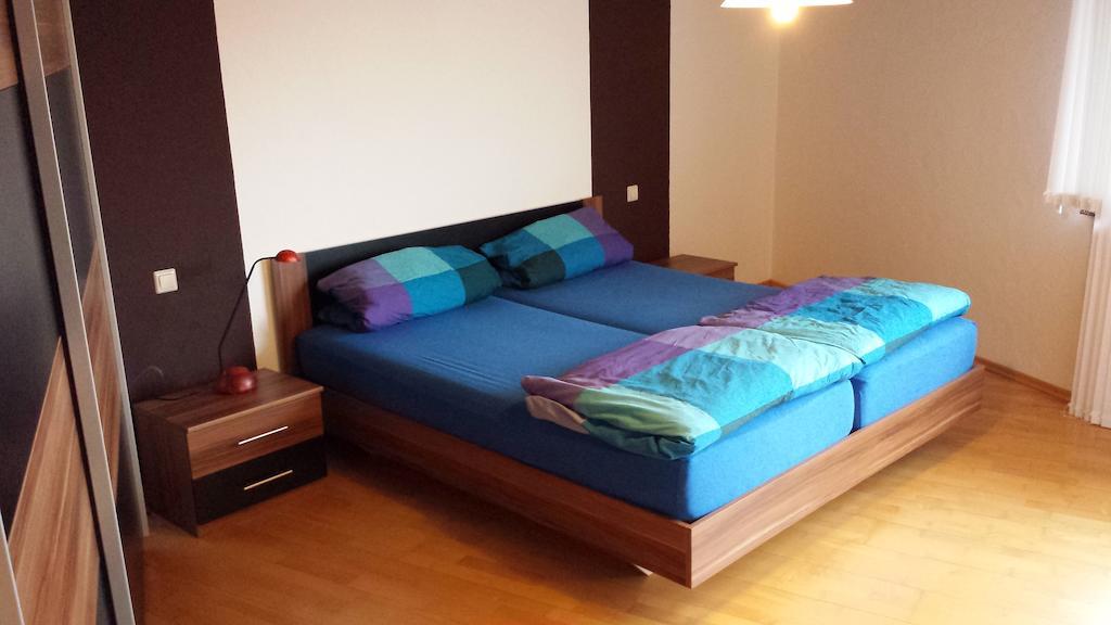 Ferienhaus Schwoerer Rheinhausen Cameră foto
